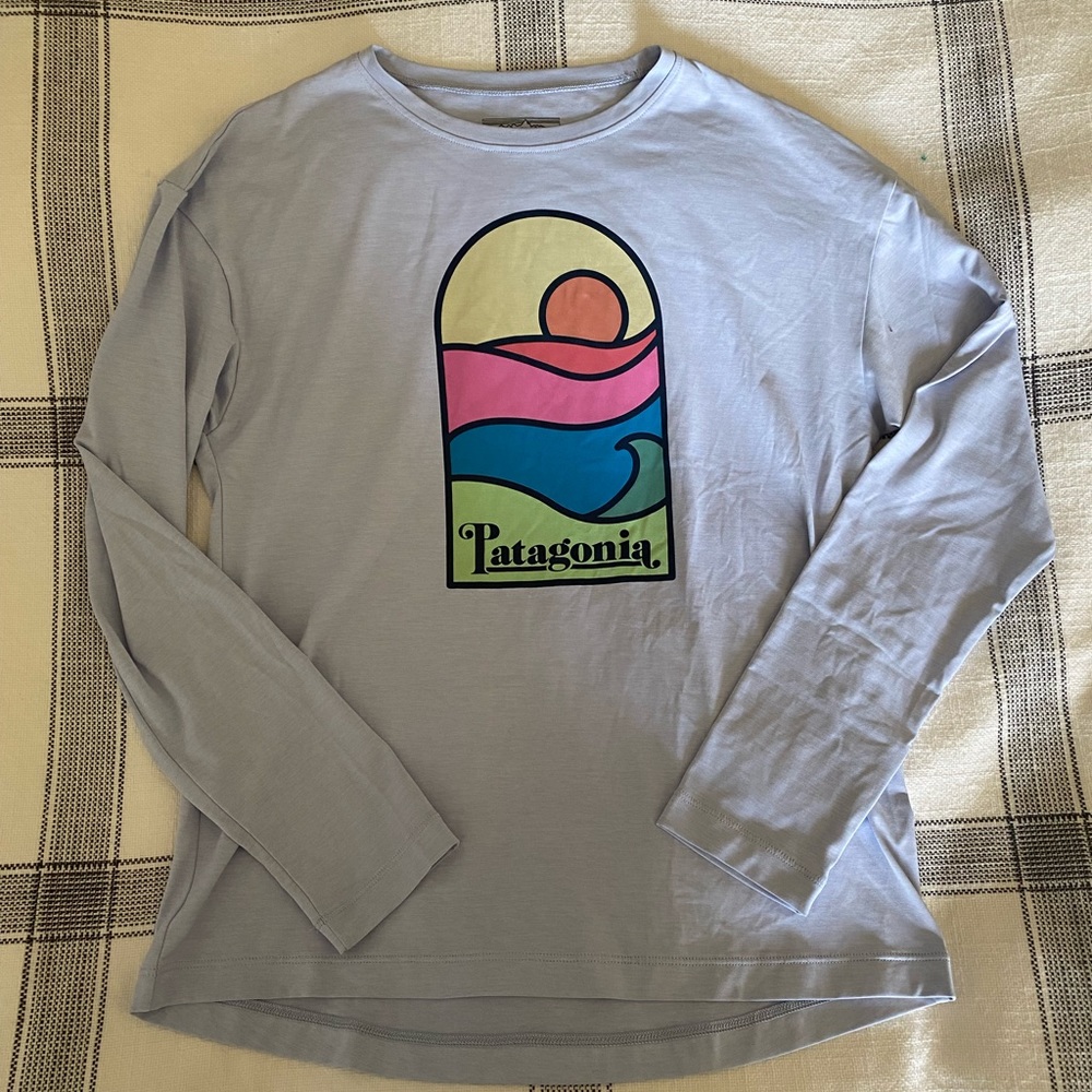 Patagonia Girls' Long-Sleeved Capilene® Cool Daily T-Shirt size XL